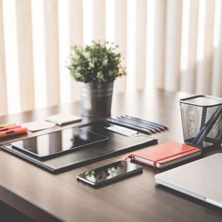 organised office desk